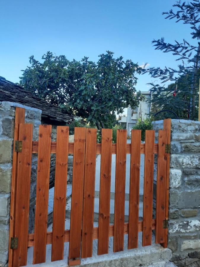 Bujtina Lugina E Vjoses Villa Permet Luaran gambar