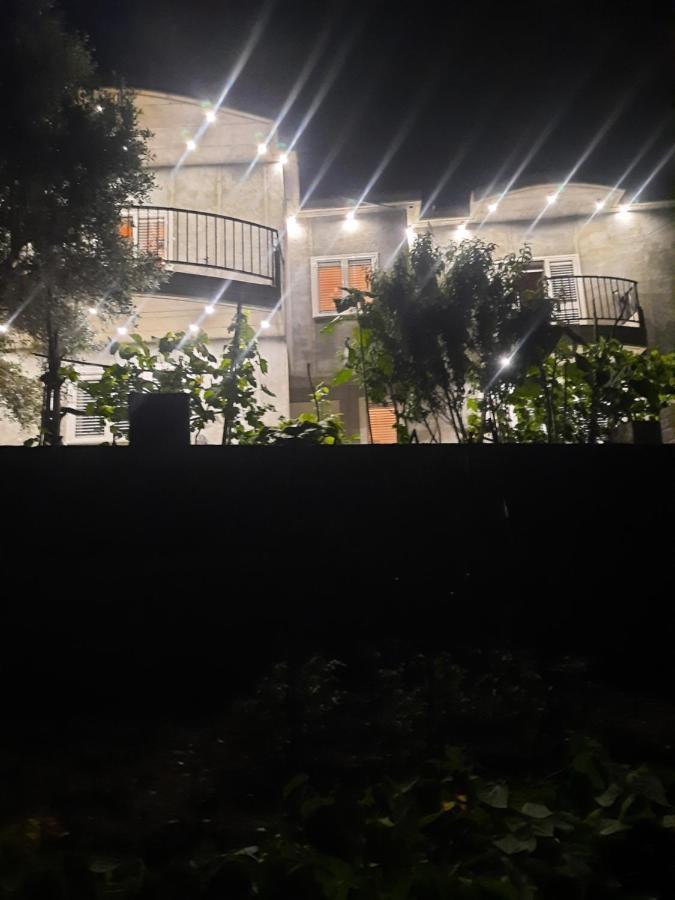 Bujtina Lugina E Vjoses Villa Permet Luaran gambar
